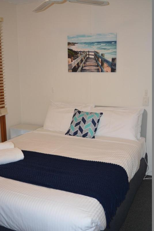 Ocean Grove Holiday Park ภายนอก รูปภาพ