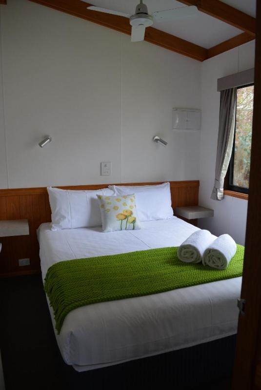 Ocean Grove Holiday Park ภายนอก รูปภาพ