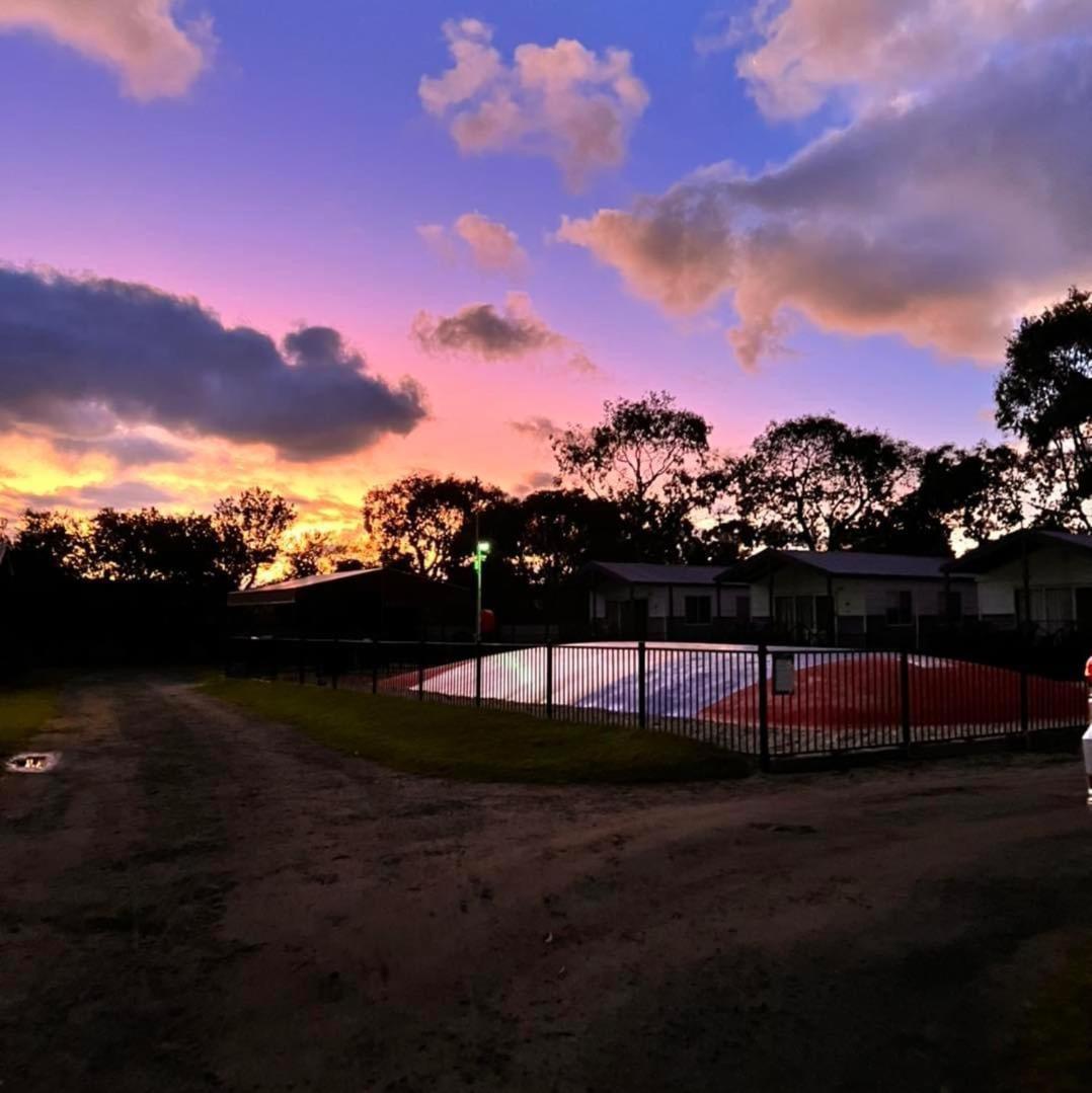 Ocean Grove Holiday Park ภายนอก รูปภาพ