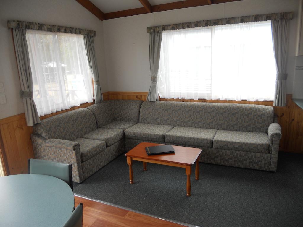 Ocean Grove Holiday Park ภายนอก รูปภาพ
